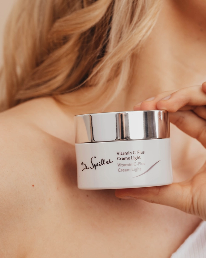 Vitamin C Plus Creme Light